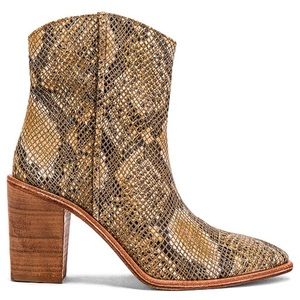 Free people Barclay Ankle Boot in Brown Combo